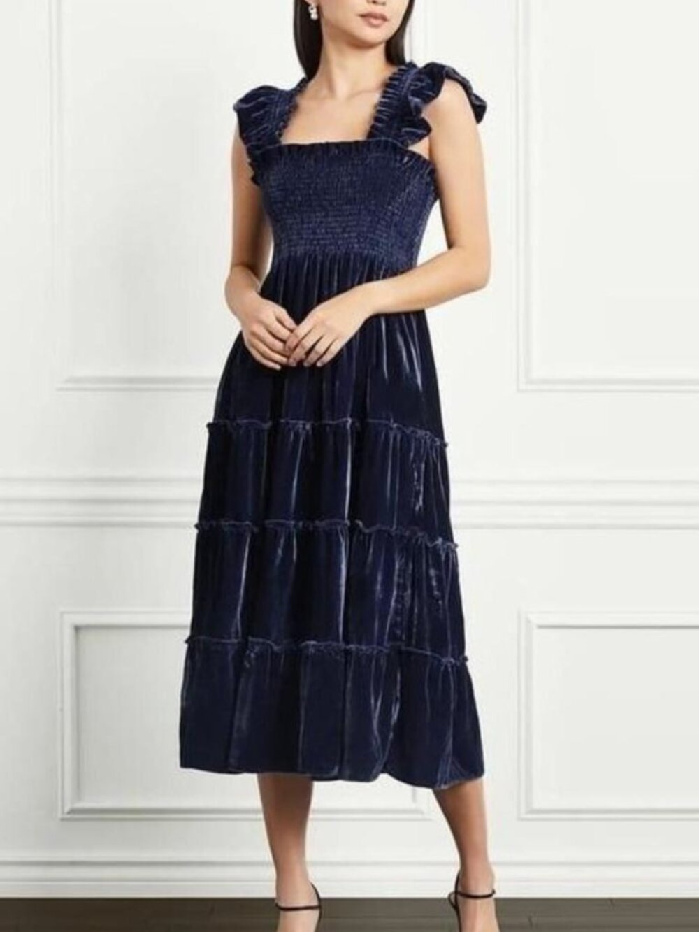 Hill House the Nap Dress navy velvet size medium midi dress smocked tiered